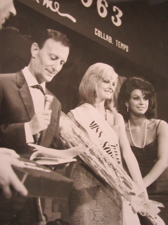 1963 Concorso Mazionale Miss Italia - Collezione Biblioteca Comunale G.D. Romagnosi: 1 settembre1963 - Miss Sorriso
