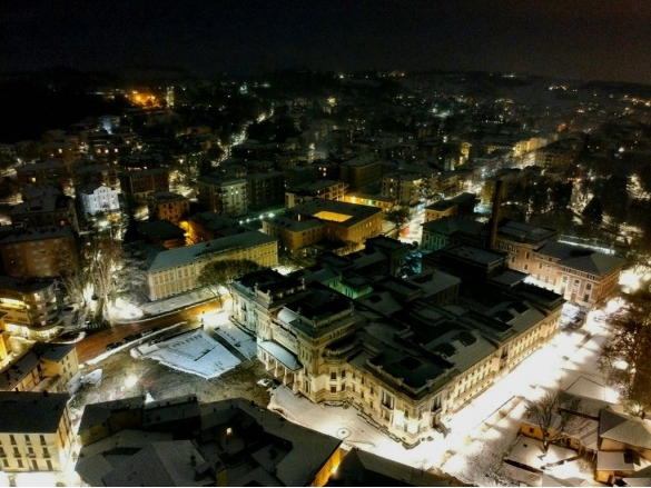 Nevicata : Salsomaggiore vista dall'occhio del drone
