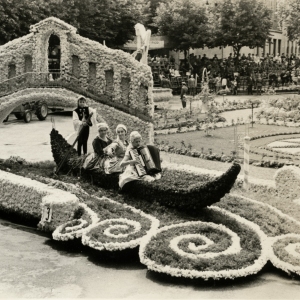 1957 Corso di Fiori - Collezione BIblioteca G.D.Romagnosi