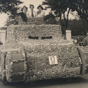 1954_carro_armato_di_fiori_17