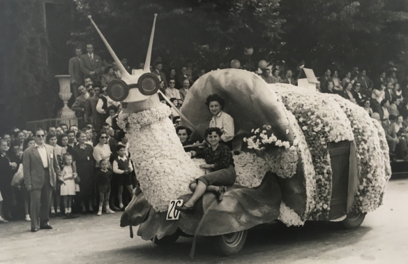 1951 Corso di Fiori - Collezione BIblioteca G.D.Romagnosi: Giugno 1951 - La lumaca, carri piccolo