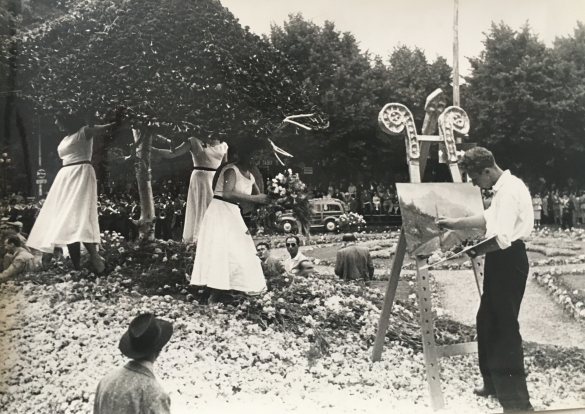 1953 Corso di Fiori - Collezione BIblioteca G.D.Romagnosi: Giugno 1953 - n. 17 Pastorale, carro grande