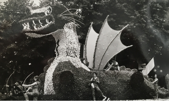 1955 Corso di Fiori - Collezione BIblioteca G.D.Romagnosi: Giugno 1955 - n. 37 Caccia Grossa , carro grande