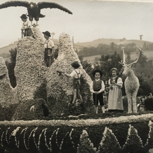carro gigante n. 42  Luna Park