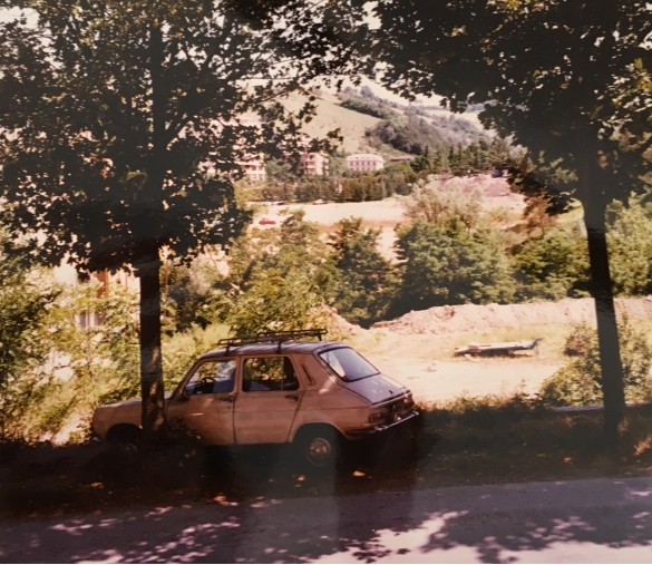 Centro Turistico Sportivo di Tabiano: 1980 - Sullo sfondo l'area del nuovo centro ludico-sportivo