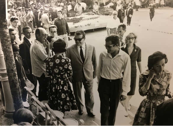 1960 Corso di Fiori - Collezione BIblioteca G.D.Romagnosi: 19 giugno 1960 - L'attore Marcello Mastroianni ospite d'onore all'11^ edizione del Corso dei Fiori
