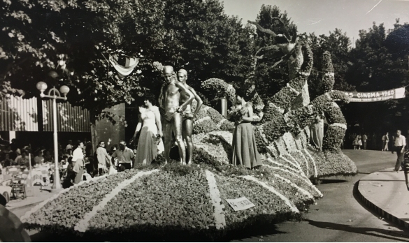 1960 Corso di Fiori - Collezione BIblioteca G.D.Romagnosi: 19 goigno 1960 - Carro n. 14, I Tentacoli