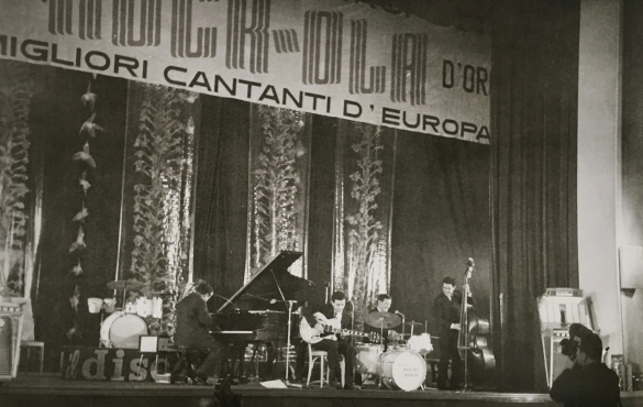 Teatro Nuovo - Collezione Biblioteca Comunale G.D. Romagnosi: 29 settembre 1960 - Festival Europeo del Juke-Box