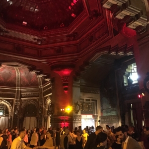 Salone Moresco Swing