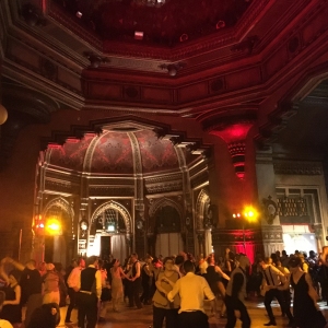 Salone Moresco Swing