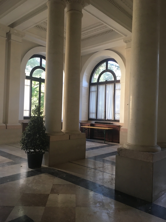 Palazzo Tommasini: Particolare del salone nobile