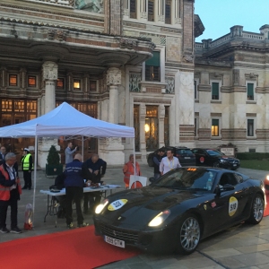 Mille Miglia 2018 - Arrivo Ferrari Tribute: Venerdì 18 maggio l'arrivo delle auto Ferrari al check punzonatura di Salsomaggiore Terme. Gli equipaggi sostano per la notte in città.	
