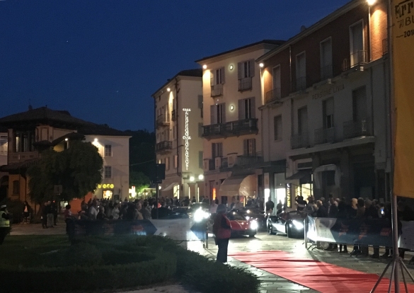 Mille Miglia 2018 - Arrivo Ferrari Tribute: Venerdì 18 maggio l'arrivo delle auto Ferrari al check punzonatura di Salsomaggiore Terme. Gli equipaggi sostano per la notte in città.	