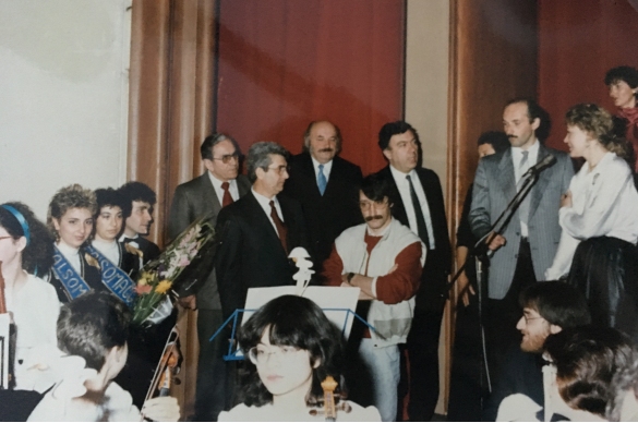 Salsomaggiore Manifestazione : Teatro Nuovo, 2 maggio 1987 - Manifestazione istituzionale con la Corale e l'Orchestra di Luxeuil les Bains (gemellata con Salsomaggiore) e la Banda di Salsomaggiore
