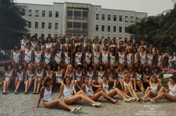 Miss Italia 1987 - Collezione Biblioteca Comunale G.D. Romagnosi: 17 settembre 1987 - Terme Respighi, presentazione delle finaliste partecipanti al Concorso Miss Italia 1987