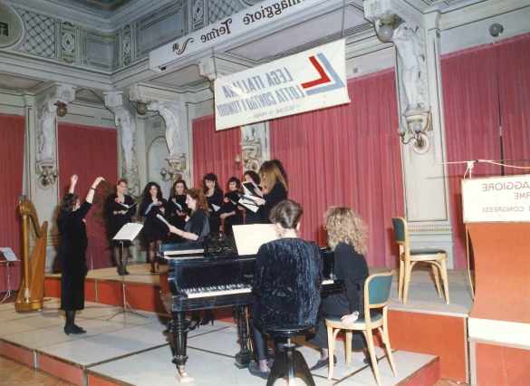 Rassegna di Canto Corale - Collezione Biblioteca Comunale G.D. Romagnosi : 1989 - Sala delle Cariatidi