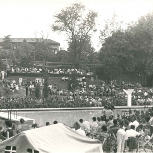 Premio Nazionale Alta Moda - Collezione BIblioteca G. D.Romagnosi: 23-24 settembre 1961 - Défilé di alta moda in piscina Leoni