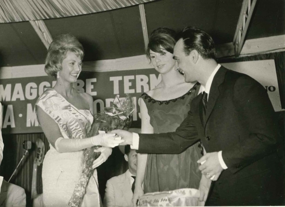 1961 Concorso Nazionale Miss Cinema- Collezione Biblioteca Comunale G.D. Romagnosi: 25 giugno 1961 - Carolyn Faye Miss Sorriso