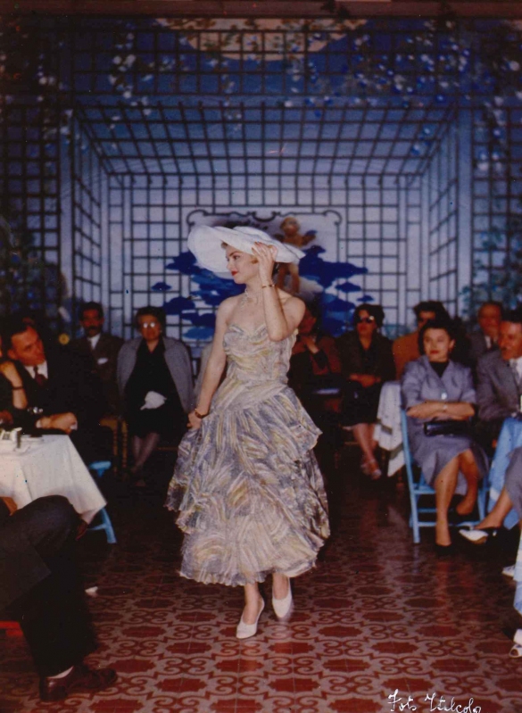 Sfilata di Moda - Collezione BIblioteca G.D.Romagnosi: Anni '60 del Novecento - Evento mondano al Poggio Diana Club