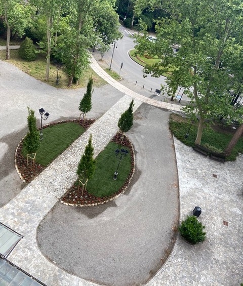 Palazzo Congressi - La corte storica: Restyling dell'area verde 2020