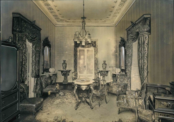 Vecchia Salso - Collezione Fotografica Digitale Famiglia Marzaroli: Primi del Novecento - Grand Hotel des Thermes, la suite reale riservata a S.A. Margherita di Savoia