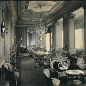 Vecchia Salso - Collezione Fotografica Digitale Famiglia Marzaroli: Primi del Novecento - Grand Hotel des Thermes, la Sala Pompadour, salottino per la lettura