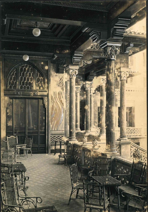 Vecchia Salso - Collezione Fotografica Digitale Famiglia Marzaroli: Primi del Novecento - Grand Hotel des Thermes, il Loggiato con l'affaccio sul parco