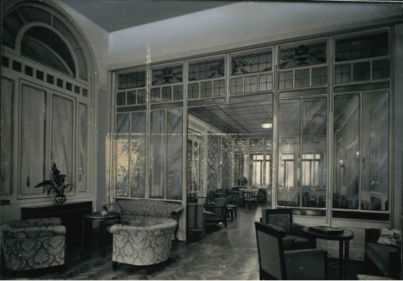 Vecchia Salso - Collezione Fotografica Digitale Famiglia Marzaroli: Primi del Novecento - Grand Hotel Regina, interno