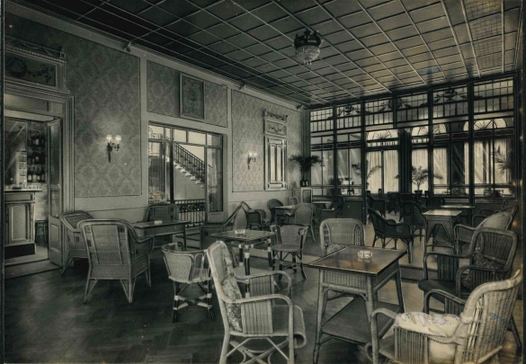 Vecchia Salso - Collezione Fotografica Digitale Famiglia Marzaroli: Primi del Novecento - Grand Hotel Regina, un interno