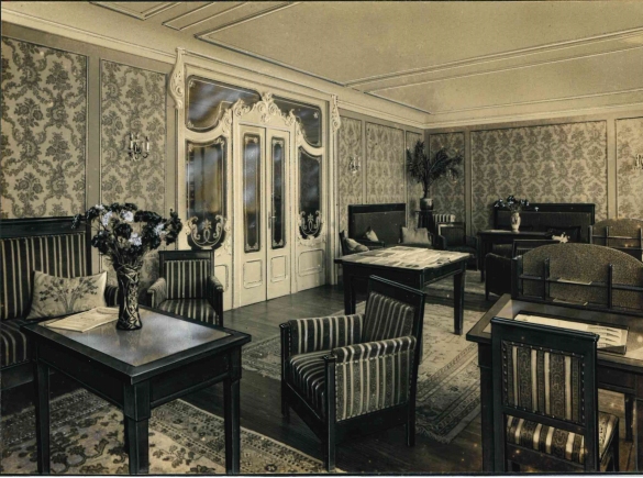 Vecchia Salso - Collezione Fotografica Digitale Famiglia Marzaroli: Primi del Novecento - Grand Hotel Regina, interno