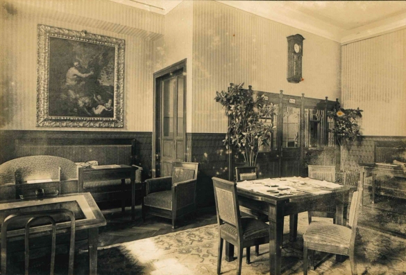 Vecchia Salso - Collezione Fotografica Digitale Famiglia Marzaroli: Primi del Novecento - Grand Hotel Regina, interno