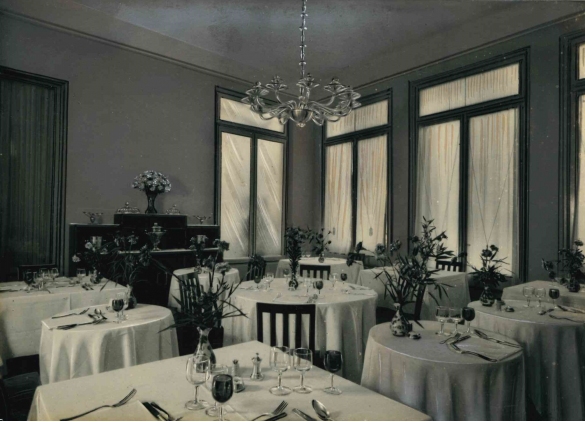 Vecchia Salso - Collezione Fotografica Digitale Famiglia Marzaroli: Primi del Novecento - Grand Hotel Regina, la salle à manger