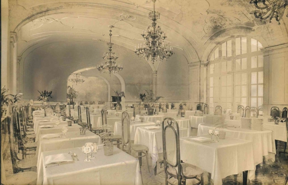 Vecchia Salso - Collezione Fotografica Digitale Famiglia Marzaroli: Primi del Novecento – Albergo Grande Detraz: vista del salone restaurant