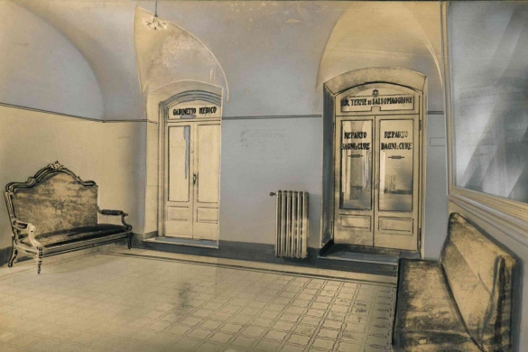  Vecchia Salso - Collezione Fotografica Digitale Famiglia Marzaroli: Primi del Novecento – Albergo Grande Detraz: reparto bagni e cure