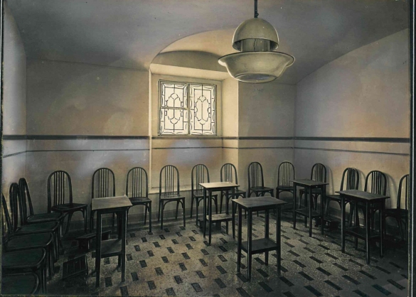 Vecchia Salso - Collezione Fotografica Digitale Famiglia Marzaroli: Primi del Novecento – Grande Albergo Centrale Bagni, reparto termale: sala polverizzazioni