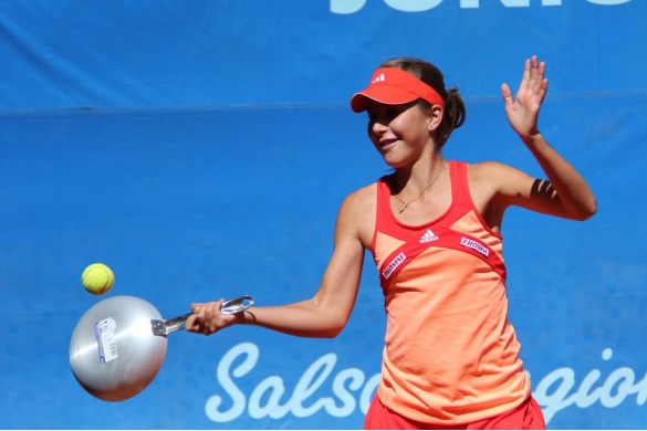 Torneo Internazionale Juniores di Tennis: Atleta in gara