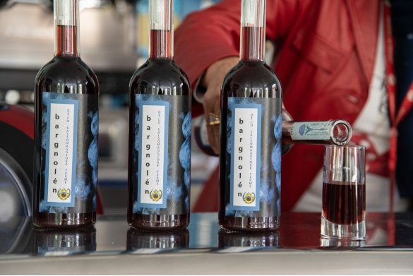 Bargnolino - Prodotto DECO di Salsomaggiore: Il Bargnulen (in dialetto salsese) è un liquore tipico della tradizione, ottimo come digestivo a fine pasto