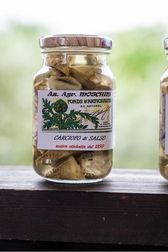 Carciofi Sott'olio dell'antica varietà autoctona di salsomaggiore Terme: Produzione DECO Azienda Colle Rio Stirpi di Moschini -Foto di Lorenzo Moreni