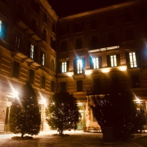 Il Palazzo Congressi by night: 