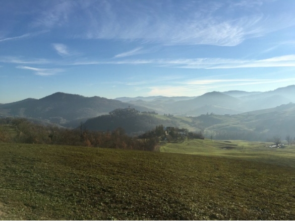 Veduta Panoramica da Marzano: Le colline con un velo di foschia