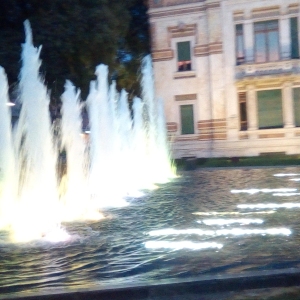 La fontana in piazza Lorenzo Berzieri