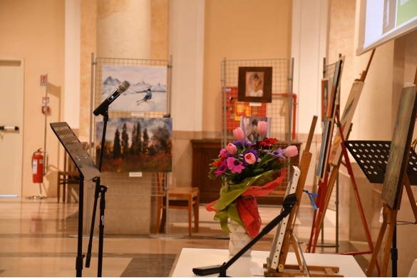 Forza e Fragilità dell'Universo Femminile: Rassegna 