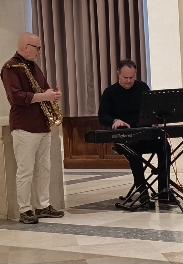 Forza e Fragilità dell'Universo Femminile: Rassegna 