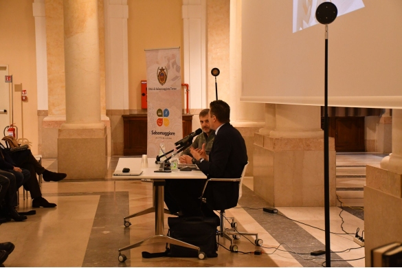 La prima donna sulla luna: Incontro con Tommaso Ghidini, all'interno della rassegna 