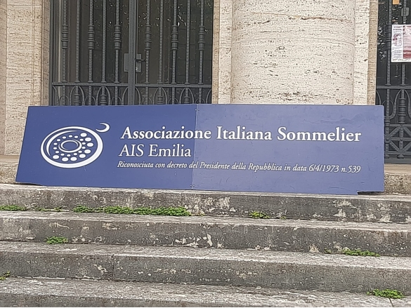 San Vitale 2025: “Storie di donne e di vini del territorio”  (organizzato da Pro Loco e 365 volte donna, in collaborazione con: AIS, Associazione donne del vino, Consorzio del Parmigiano Reggiano, Forno Pongolini)