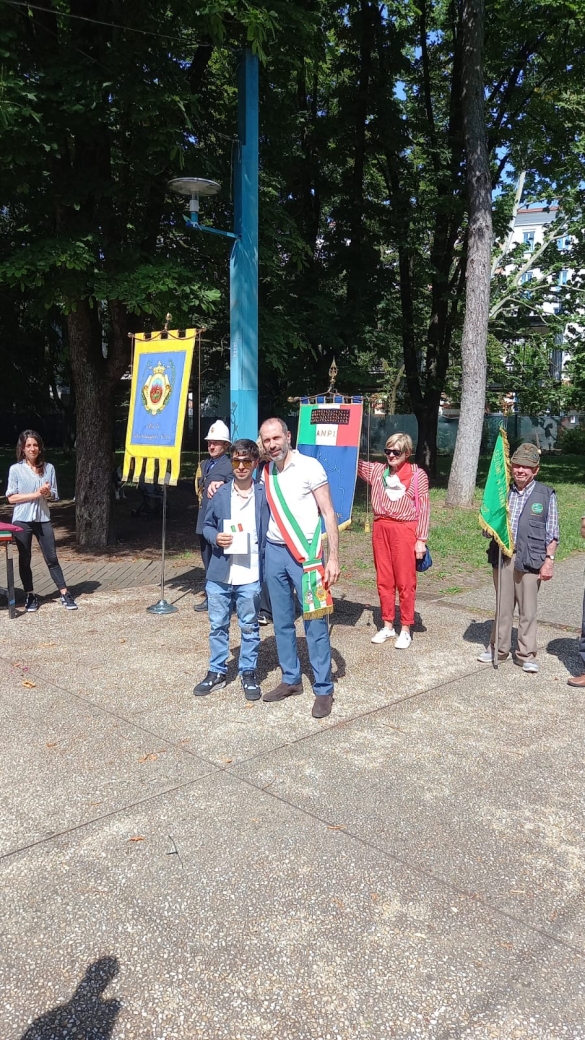 Festa della Repubblica - 2 giugno 2025: Cerimonia di consegna della costituzione ai 18enni