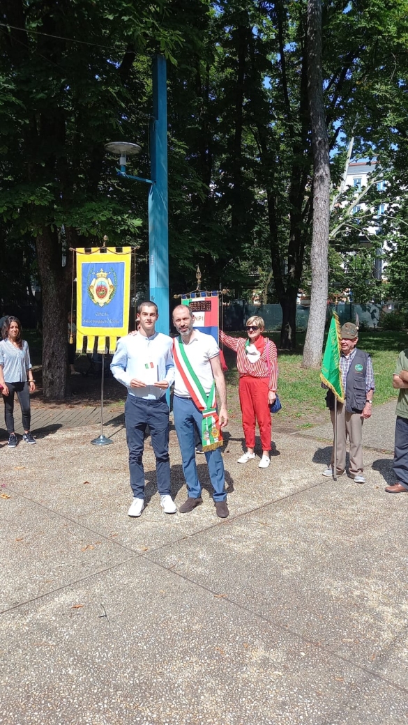 Festa della Repubblica - 2 giugno 2025: Cerimonia di consegna della costituzione ai 18enni