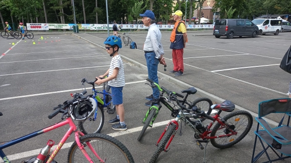 Percorso di abilità per bambini in bicicletta: Pomeriggio a Salsomaggiore con 