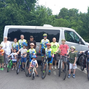Percorso di abilità per bambini in bicicletta