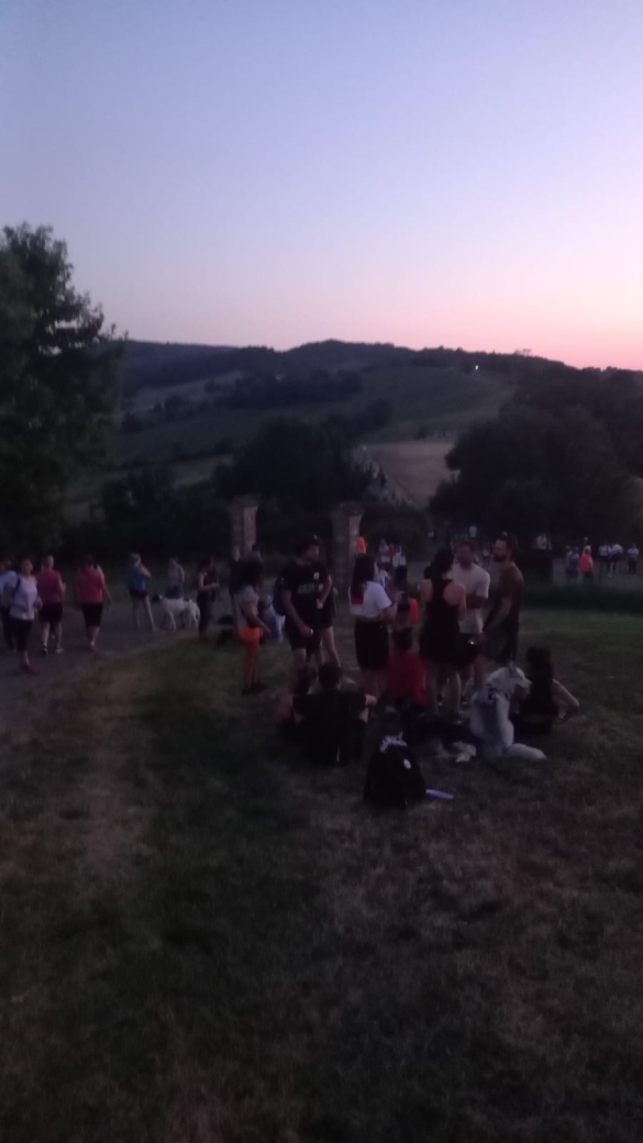 Lucciolata 2025: Camminata benefica per l’Ospedale di Vaio